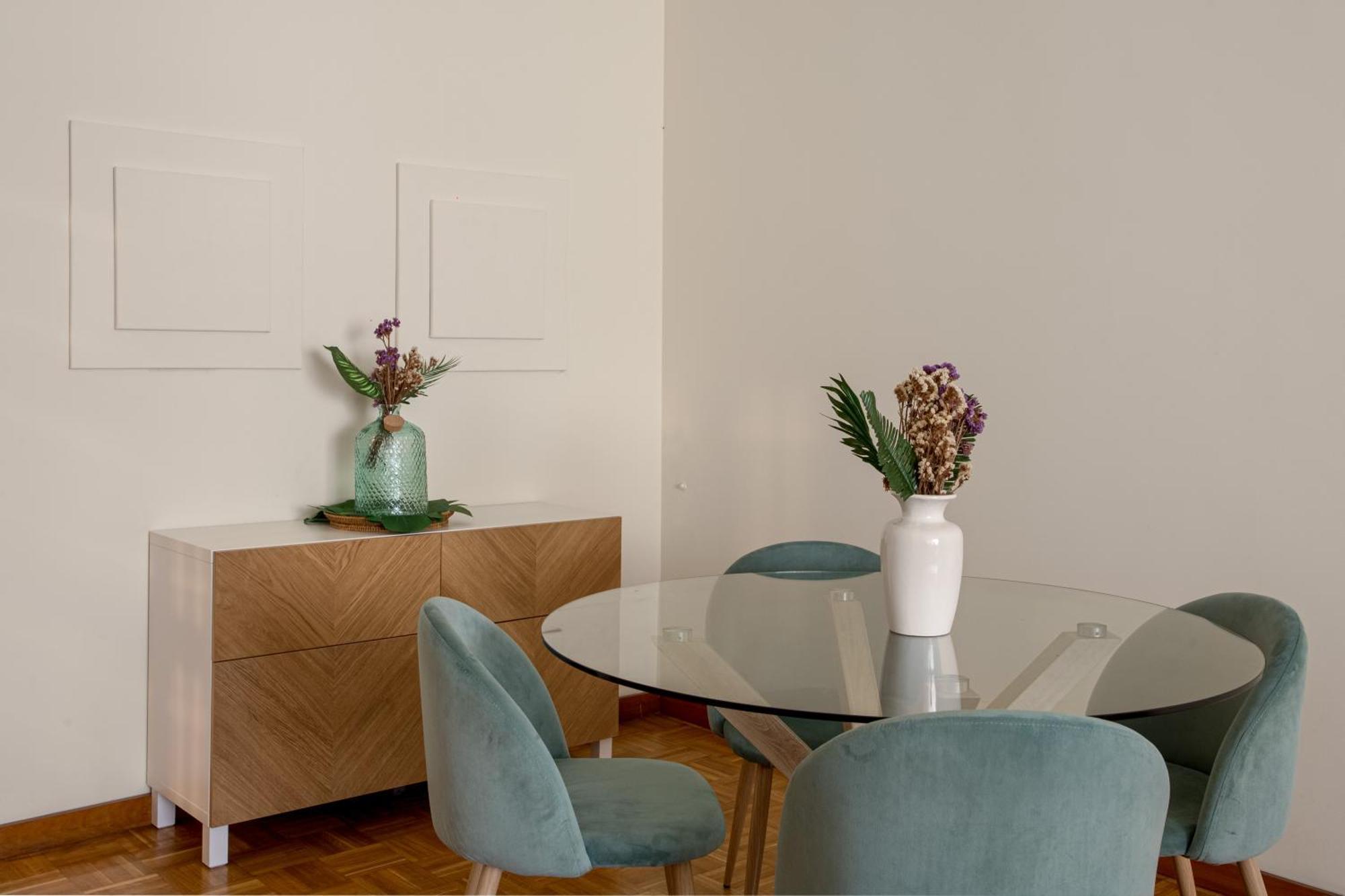 Joivy Stylish City Centre Flat With Parking Мая Екстер'єр фото